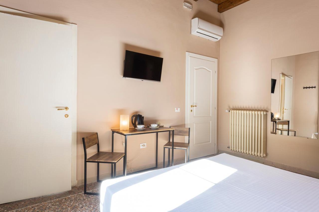 Hotel La Torre Garbata Pisa Exterior foto